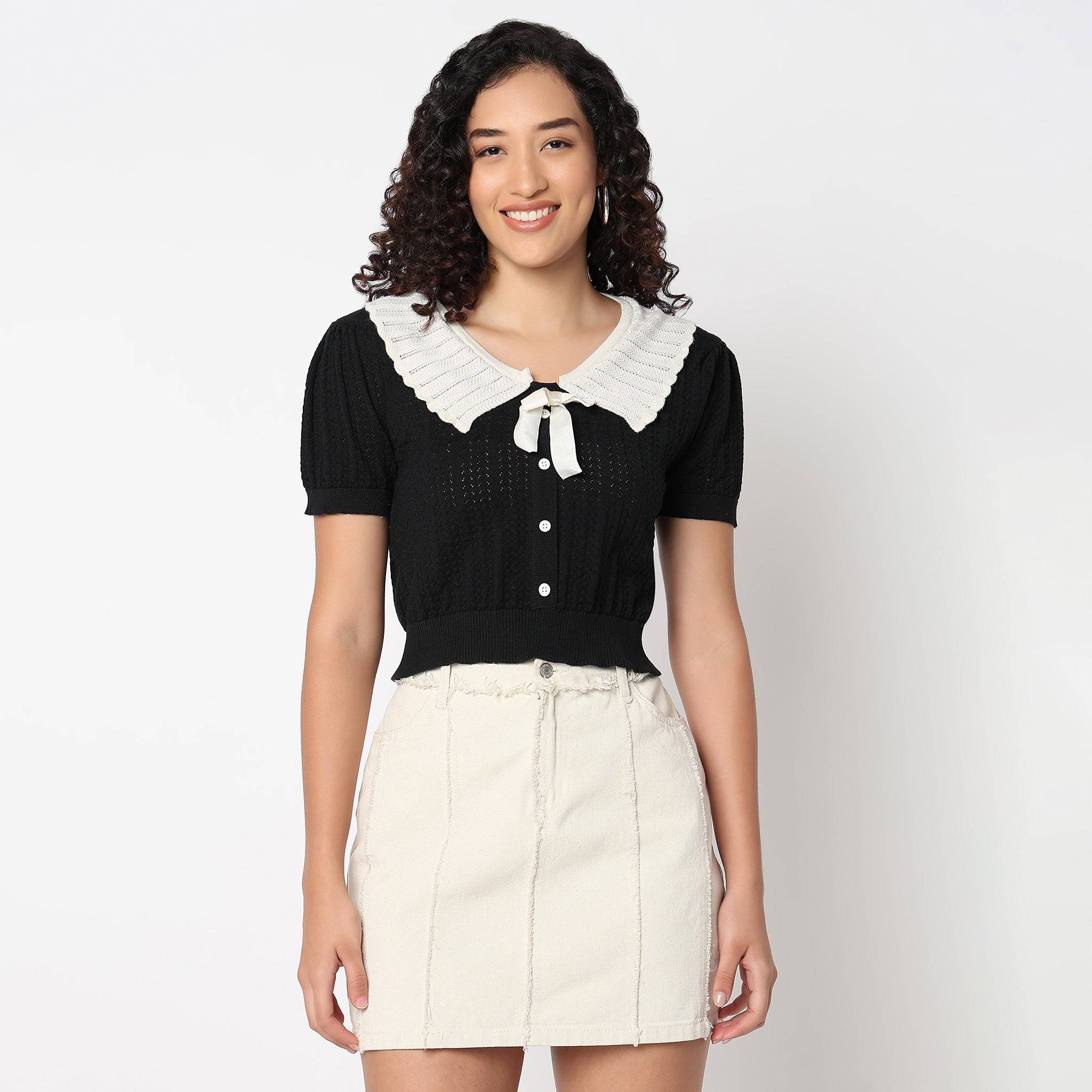 Betty Peterpan Collar Fashion T-Shirt