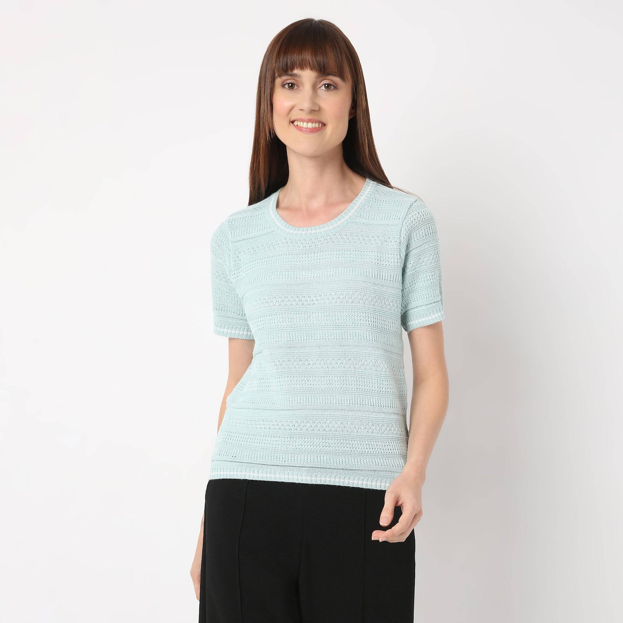 Crew Neck Short Sleeve Kniited Structured Stripped T-Shirt