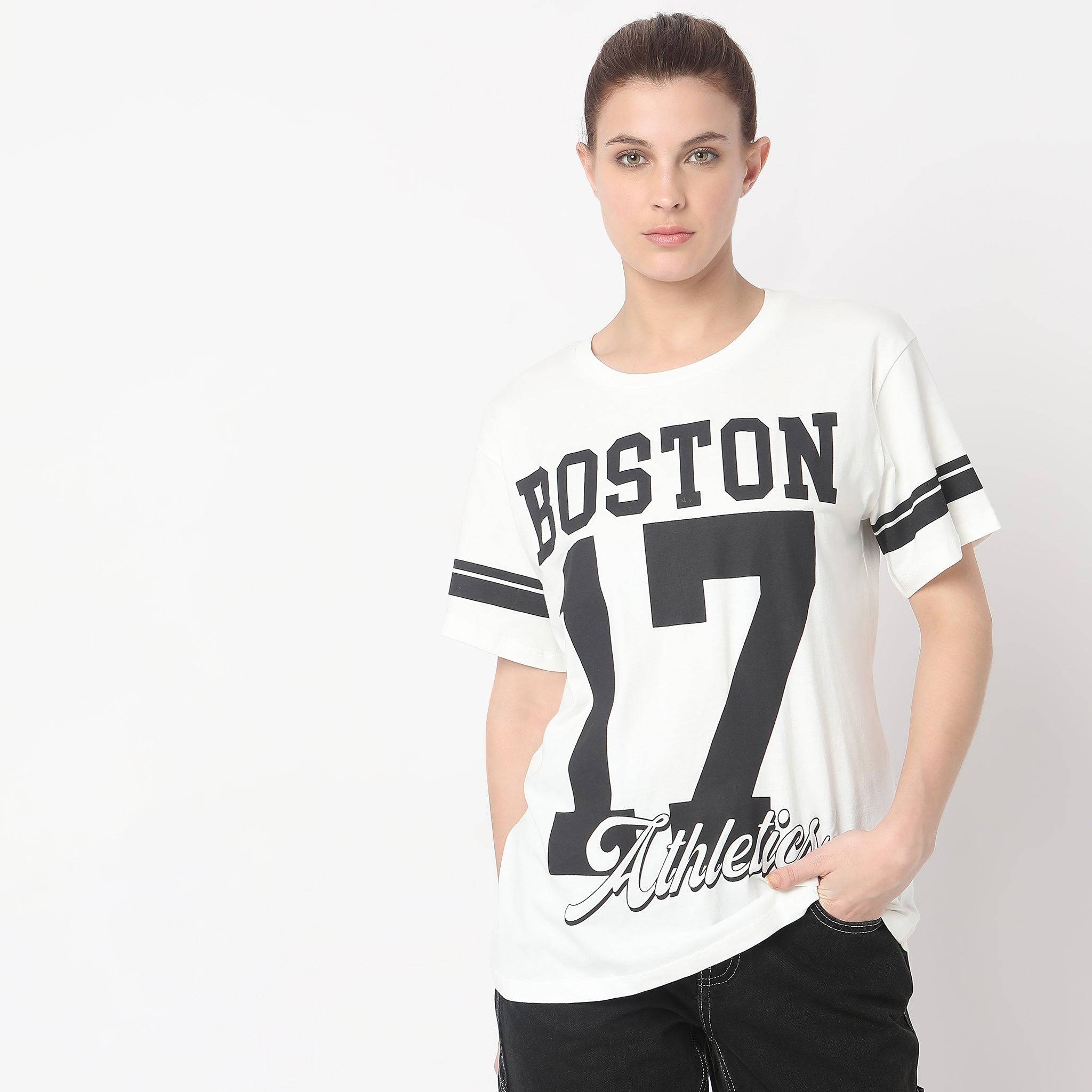 Modern Street - Oversized Graphic T-Shirt