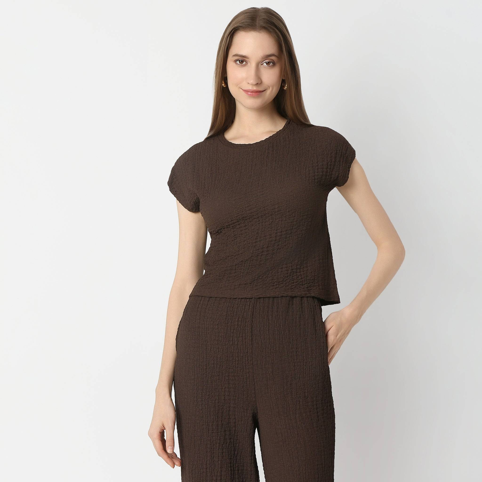 Cropped Boxy Fit Betty Top