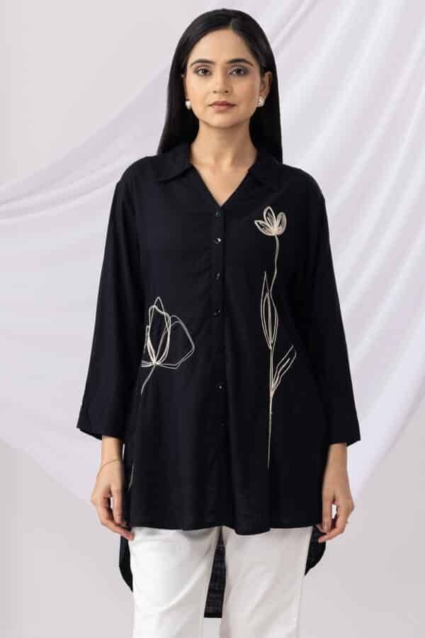 Black Embroidered Rayon Slub Tunic with Collared Neck & 3/4th Sleeves