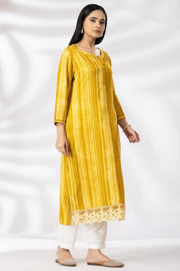 Mustard Printed Viscose Kurti with Round Neck & 3/4th Sleeves
