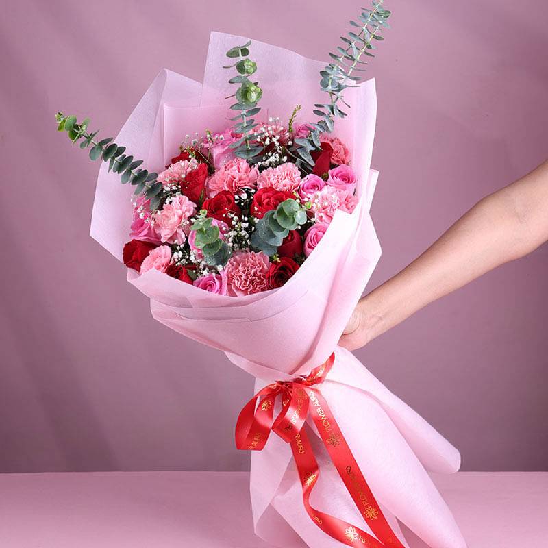 A Blooming Tale In Blush Hues