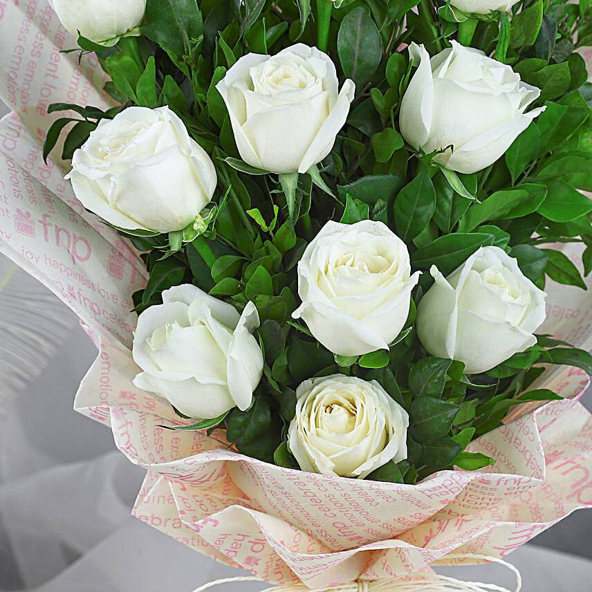 A Cool Breeze Roses Bouquet