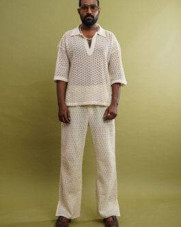 Off White Self Design Shirt Collar T-Shirt & Trouser Set