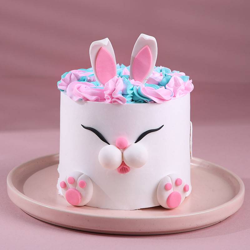 Adorable Bunny Animal Theme Cake