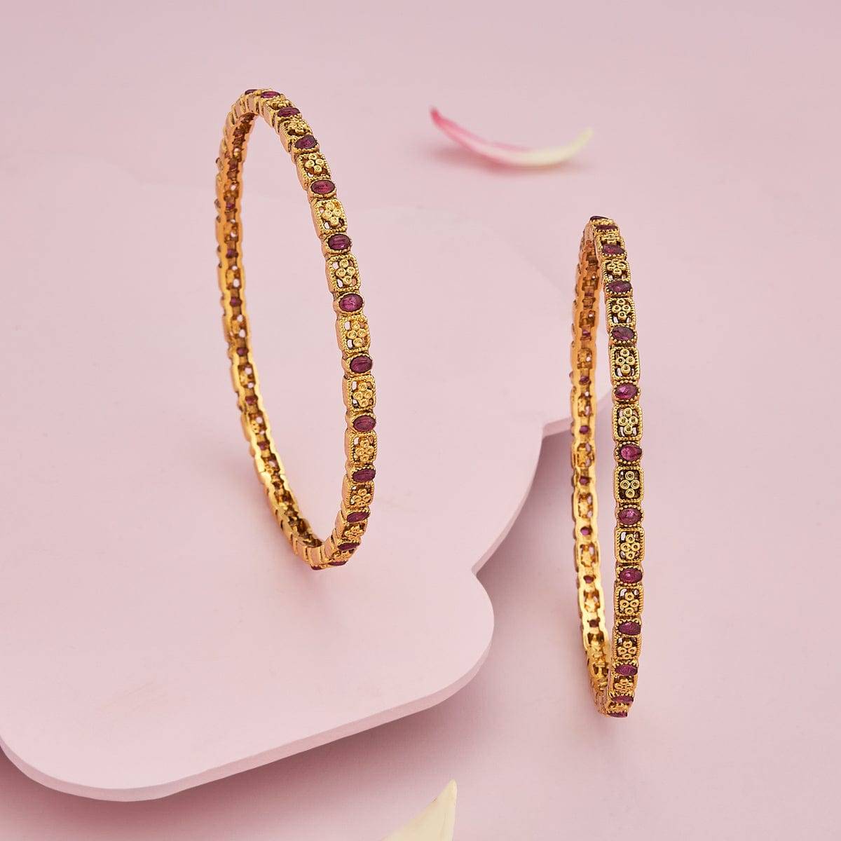 Antique Bangle 185441