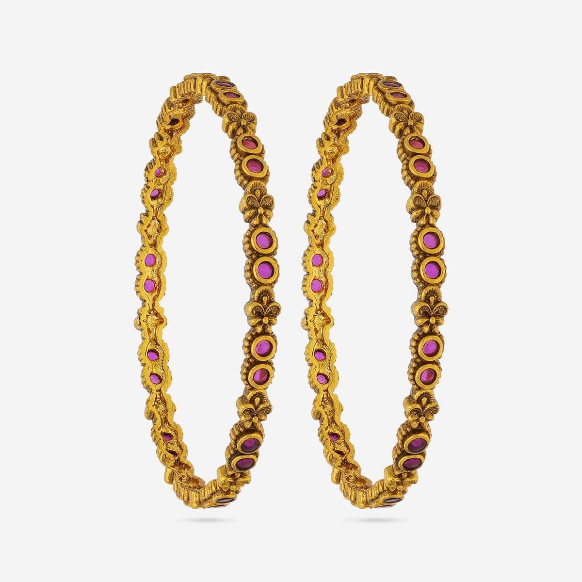 Antique Bangle 190686