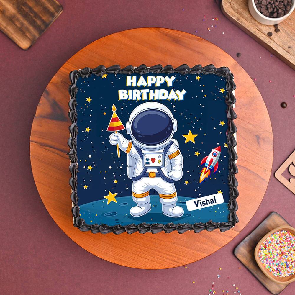 Astronaut Birthday Cake
