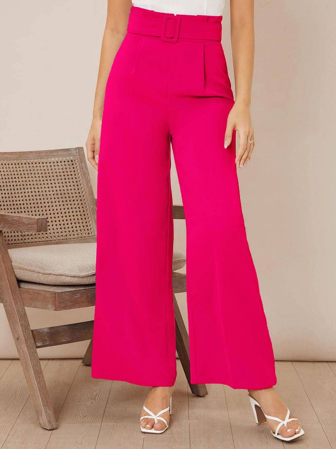 KOTTY BIZwear Women Relaxed Straight Fit High-Rise Easy Wash Pleated Trousers