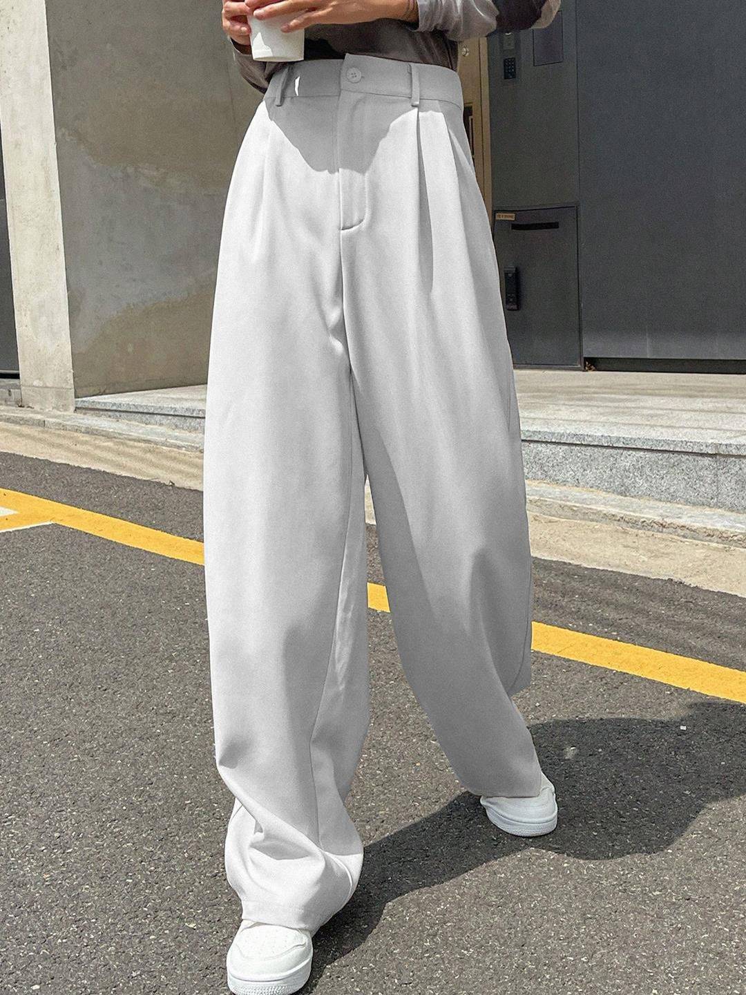 KOTTY BIZwear Women Straight Fit Pleated Trousers