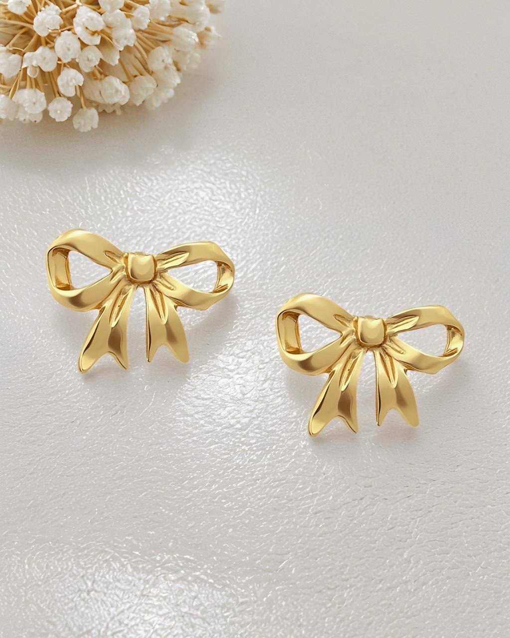 Bow Earrings buy only at ₹139