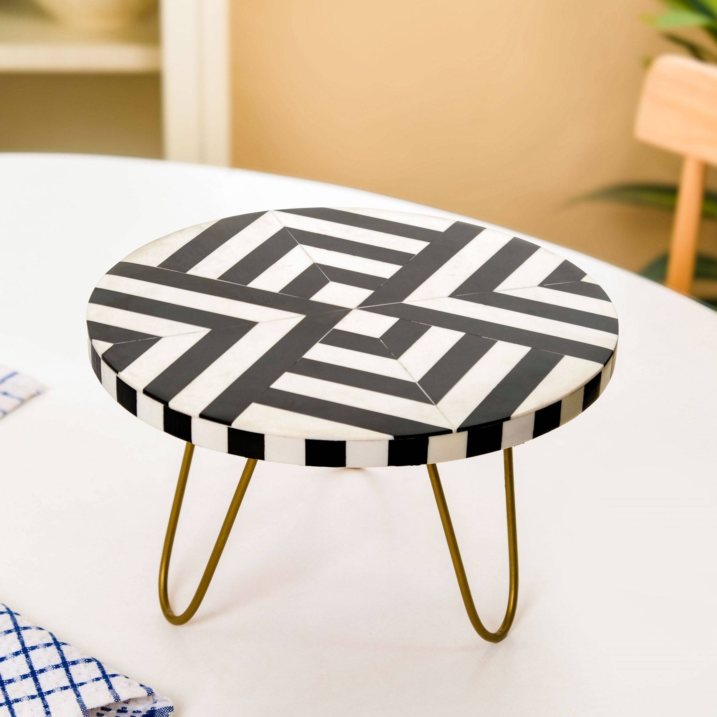 Black And White Riser Cake Stand buy only at ₹1290