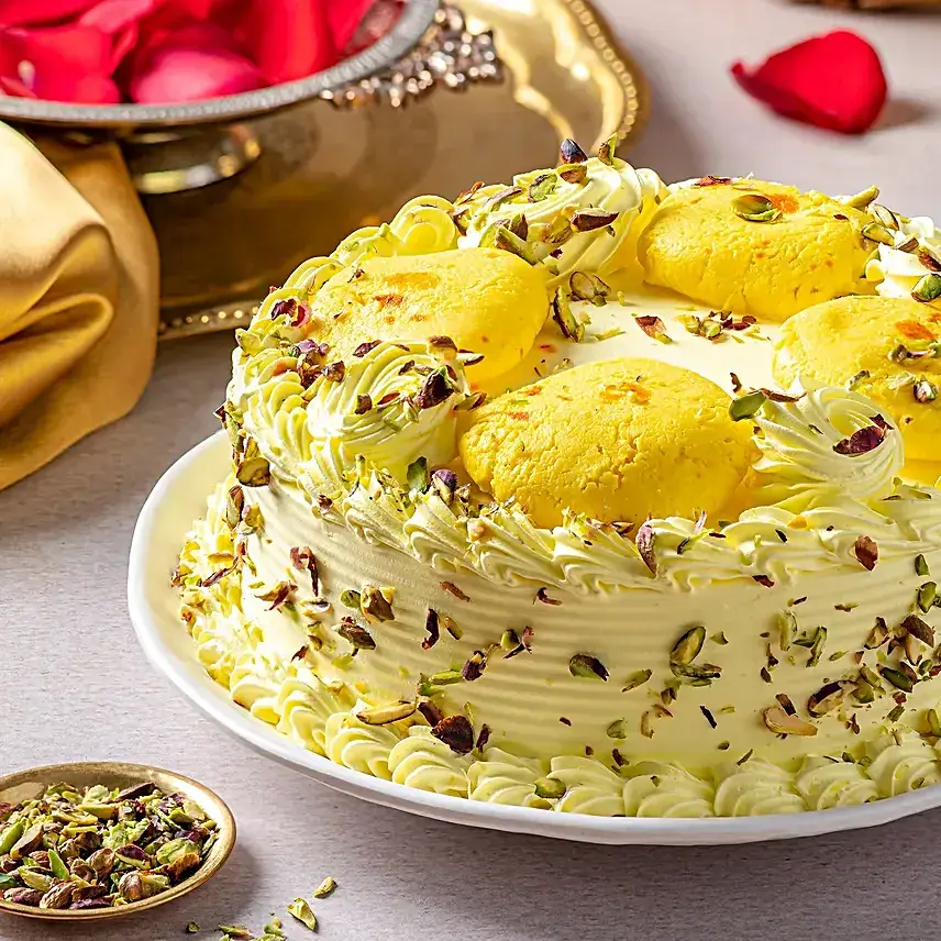 Butterscotch Cake With Rasmalai 1kg Eggless
