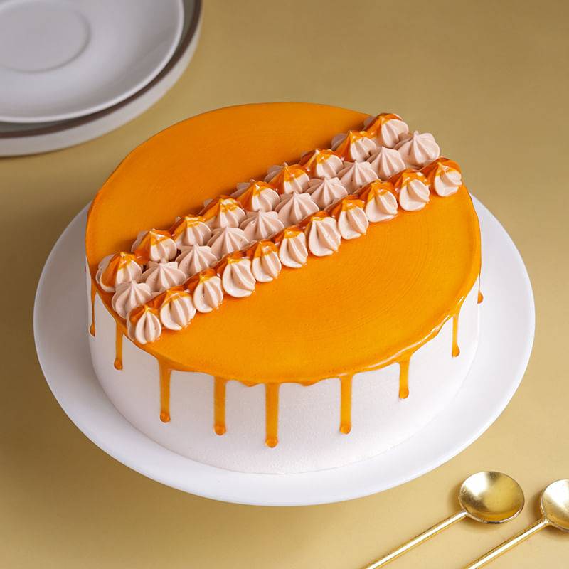 Caramel Drip Butterscotch Cake