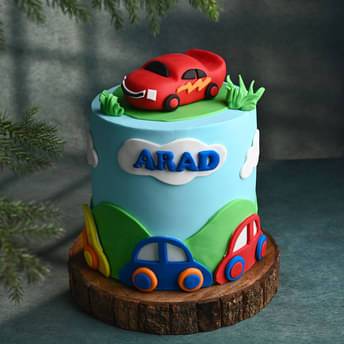 Cartoon Travel Car Fondant Cake