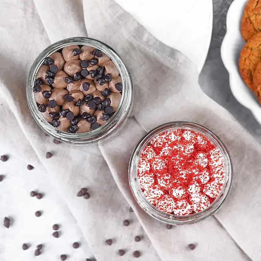 Choco Chip & Red Velvet Jar Cake Set