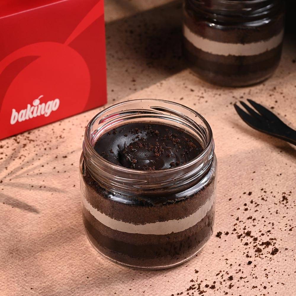 Chocolate Mud Jar Cake