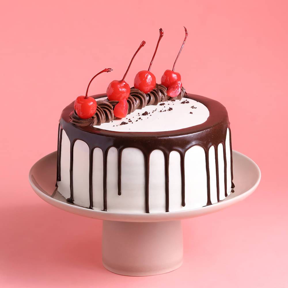 Chocolate N Cherries Black Forest Cake