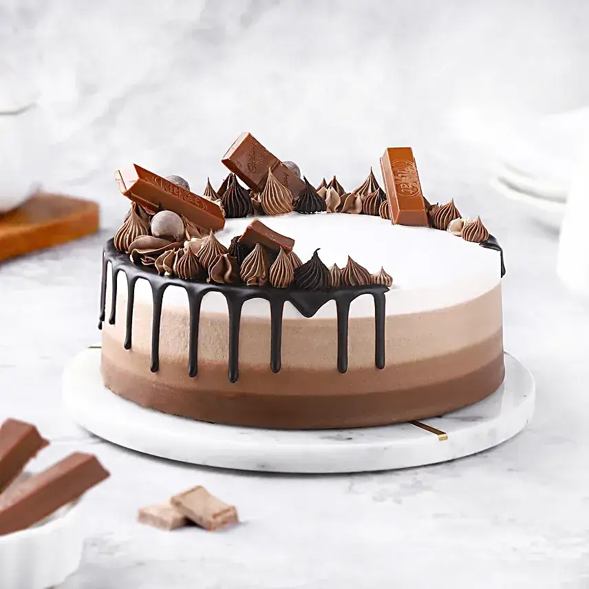 Chocolate Trio Cake- Half Kg