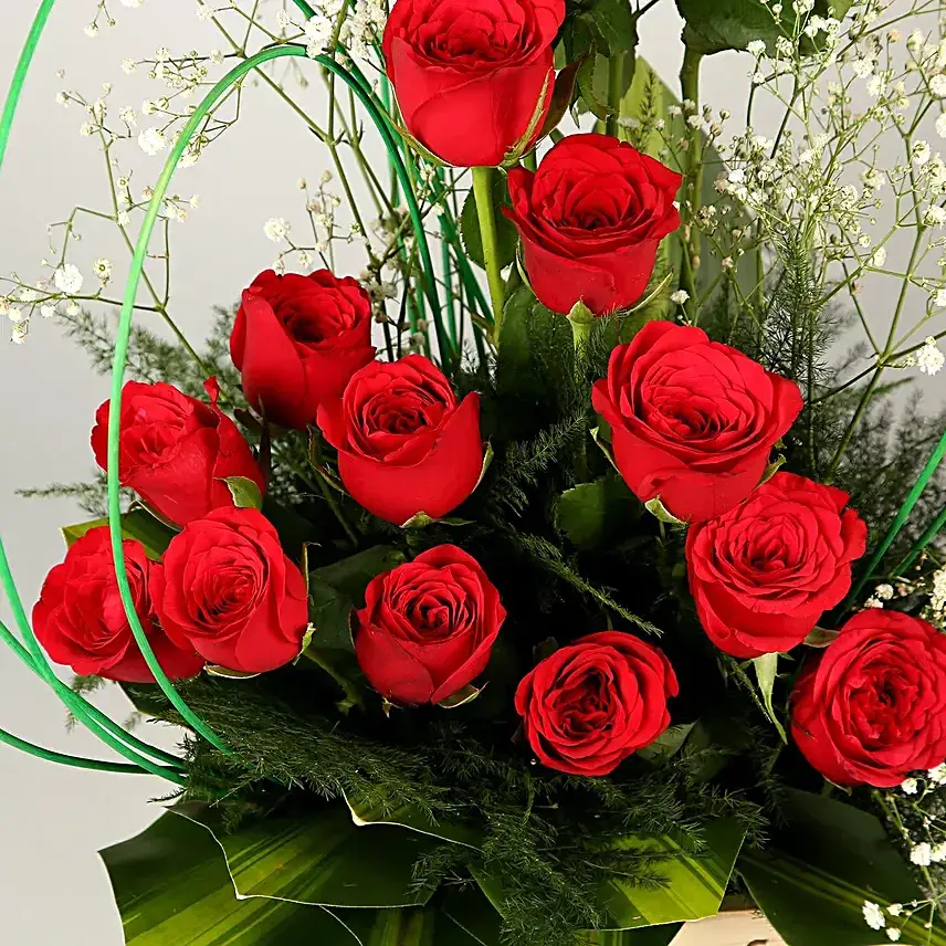 Classic Aura 15 Roses Arrangement