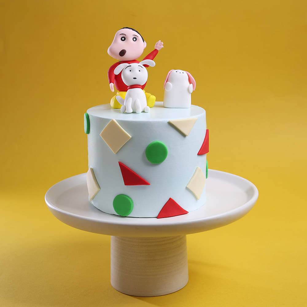 Crayon Shinnosuke and Shiro Cake