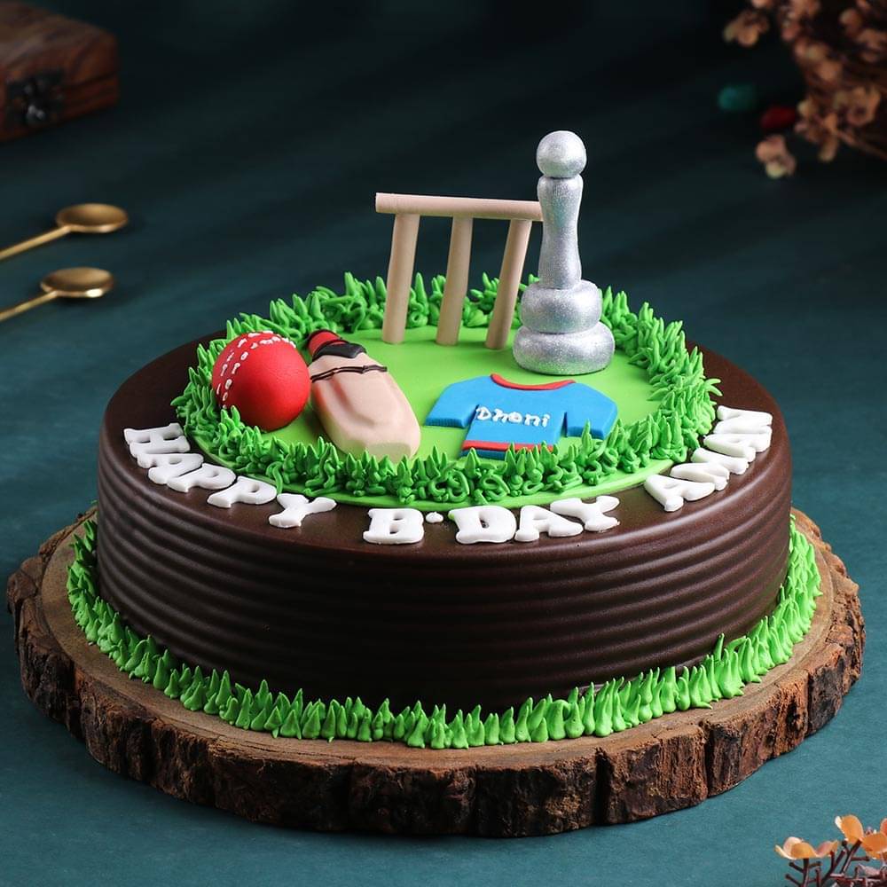 Cricket Theme Cake