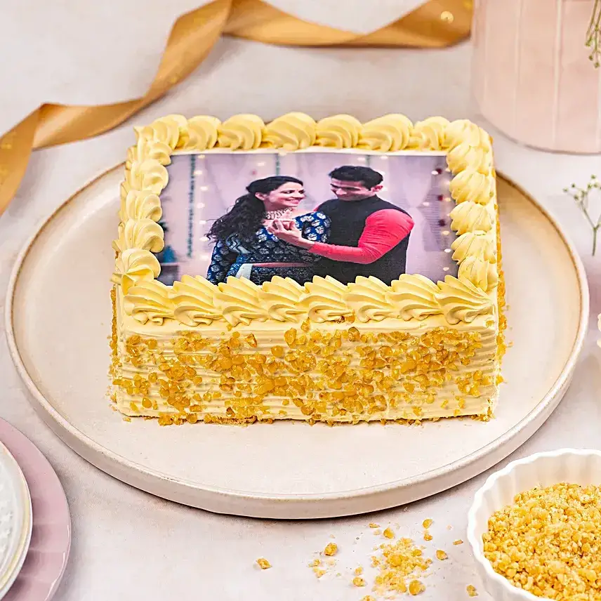 Crunchy Butterscotch Photo Cake Half Kg