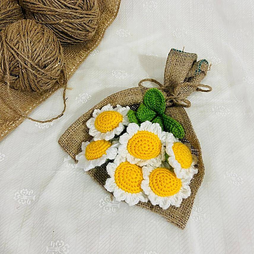 Daisy Crochet Bouquet