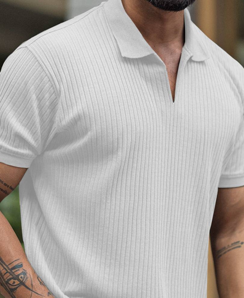 White Regular Fit Half Sleeves Tshirt Buy @ ₹899