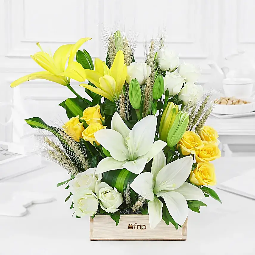 Elegant Bloom with Butterscotch Cake Combo