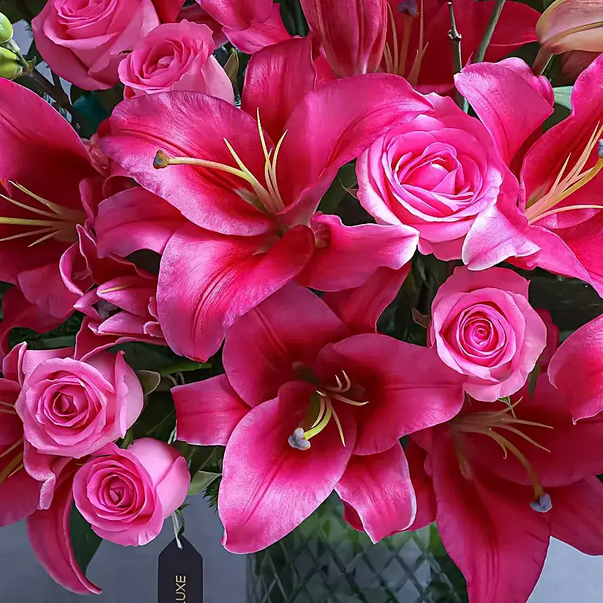 Elegant Floral Majesty