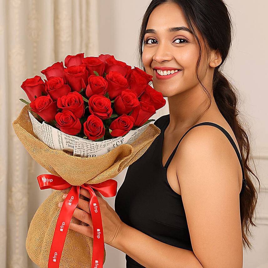 Exquisite 25 Red Roses Bouquet