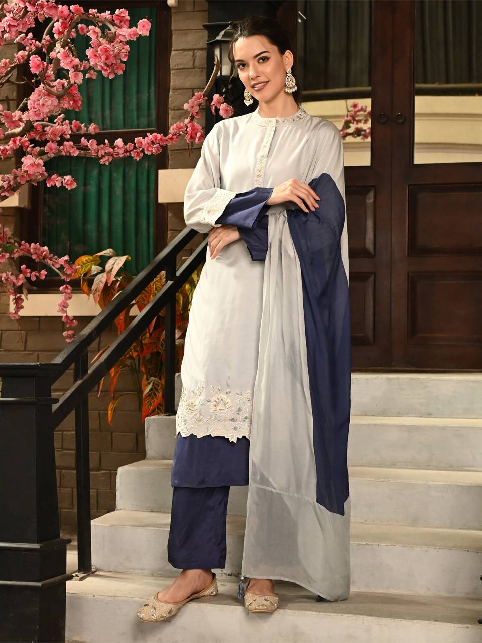 Faeezah Elegant Light Blue Pakistani Suit Set Buy @ ₹2723