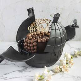 Shots Explosion Cake Buy at ₹1599