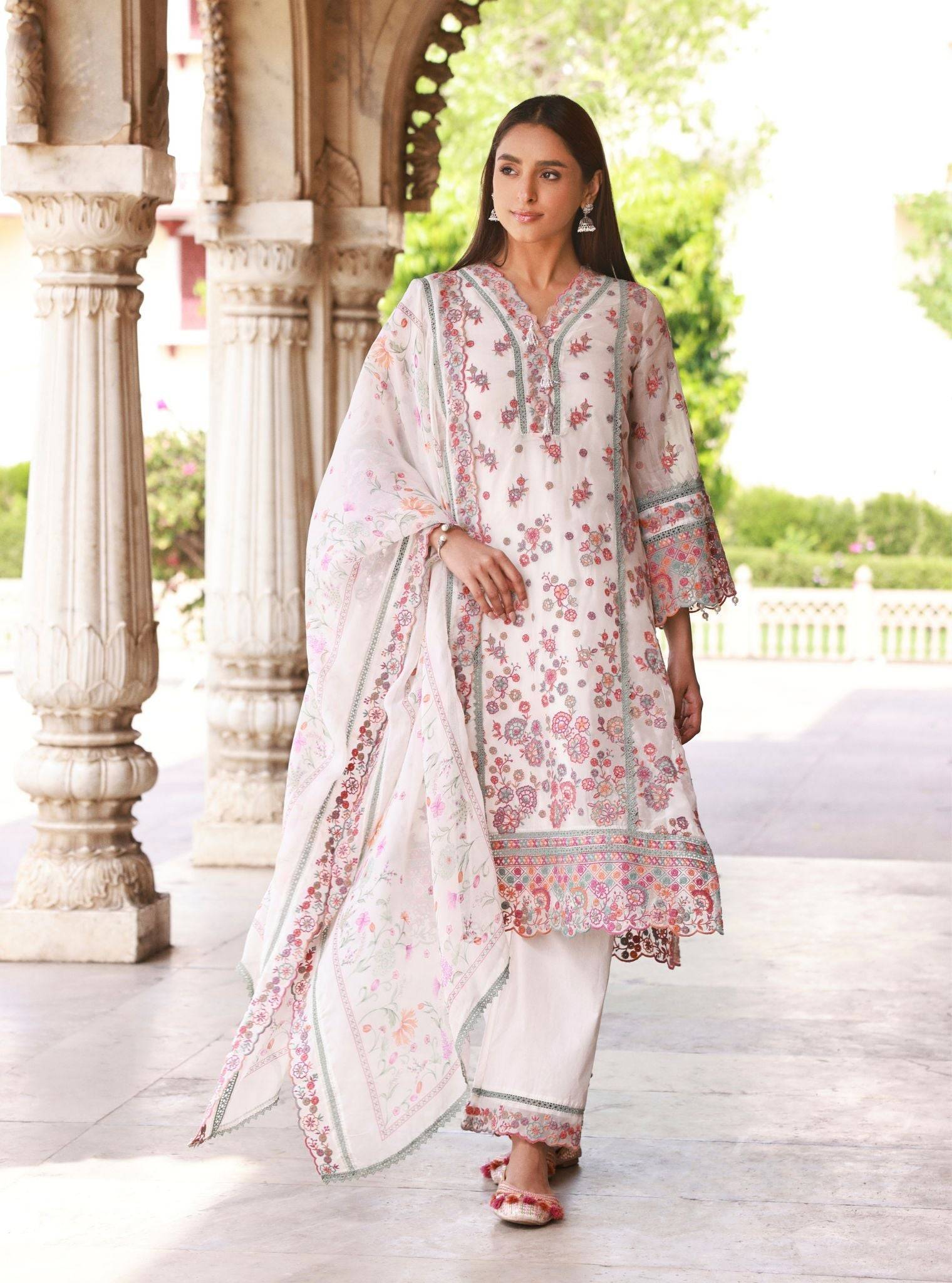 Oryani Organza Off-White Kurta Set