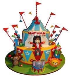 Circus Carnival Cake Buy at ₹8349