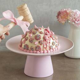 Sprinkle Smash Cake Buy at ₹1599