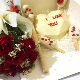 Relishing Love Buy at ₹2399