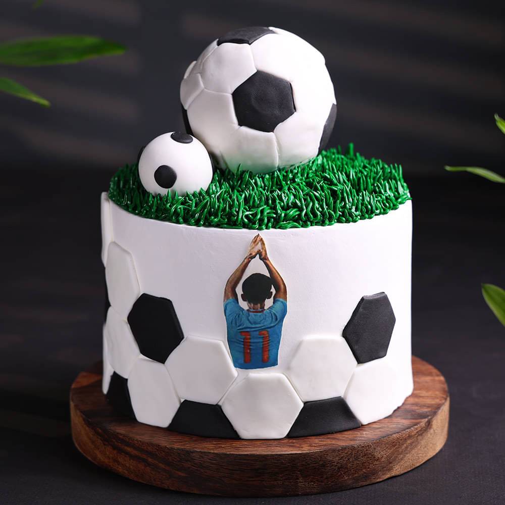 This Football Theme Cake