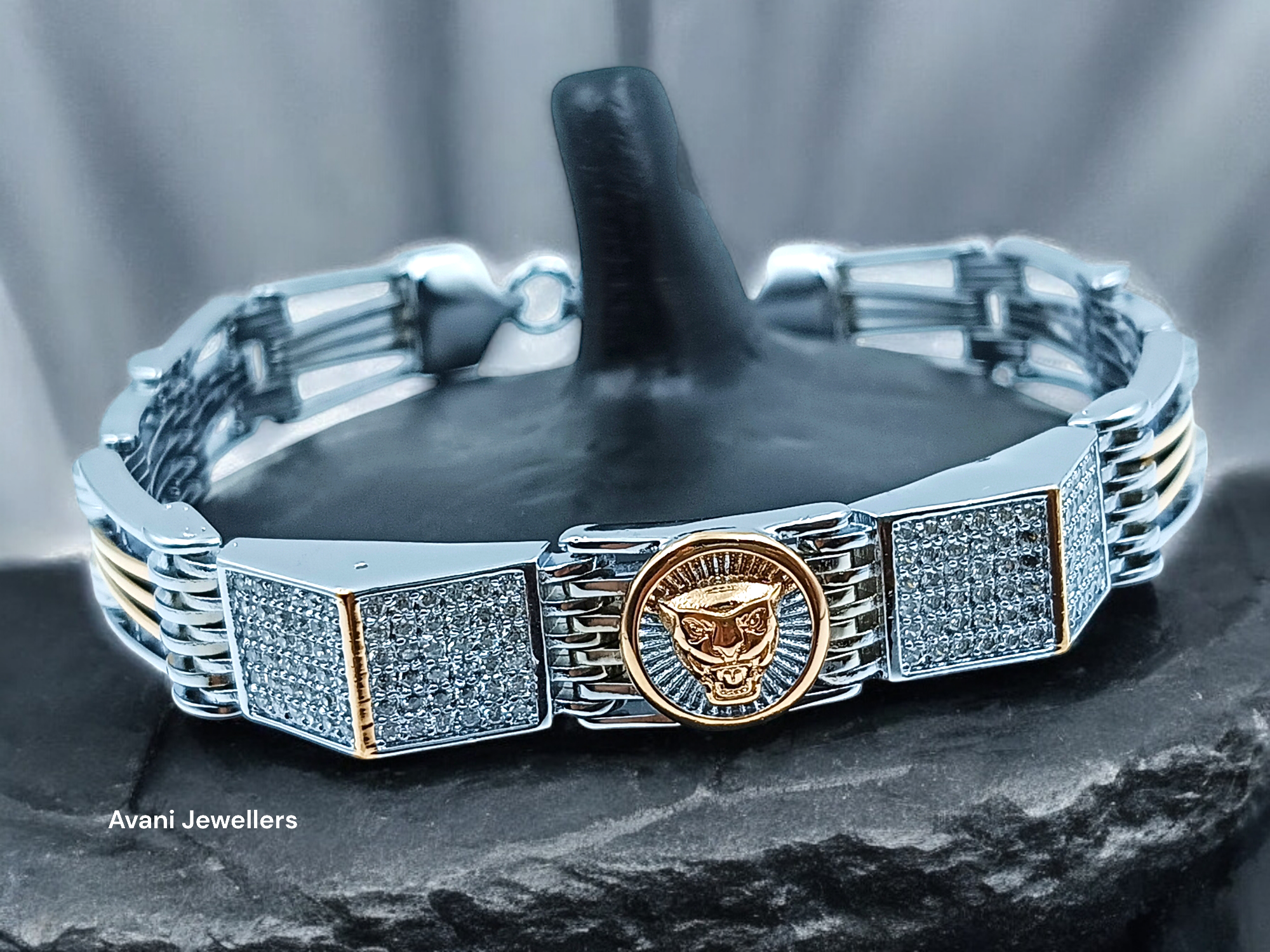 Silver Gents Bracelet @ ₹14580