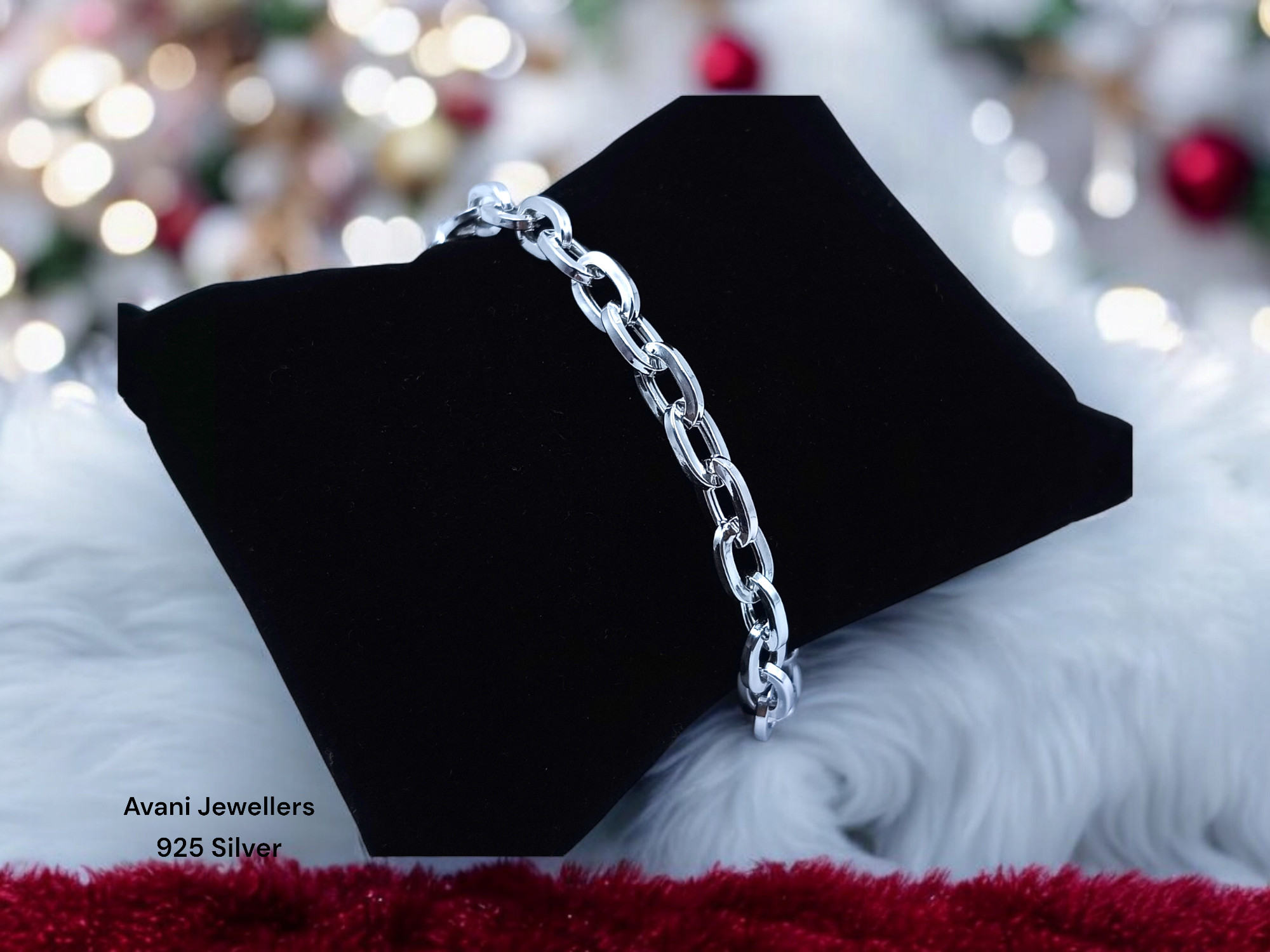 Silver Gents Bracelet @ ₹2920