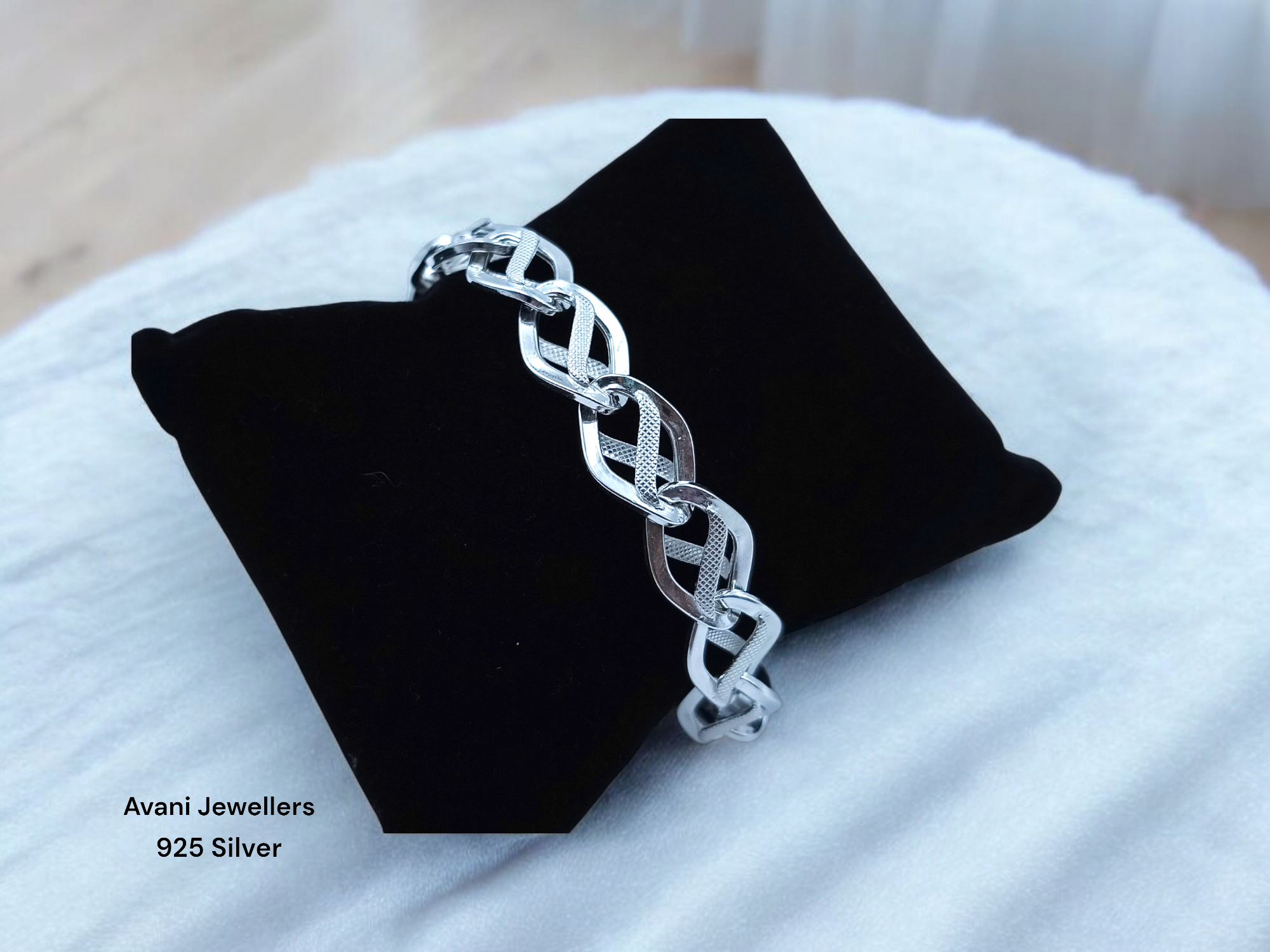 Silver Gents Bracelet @ ₹5088