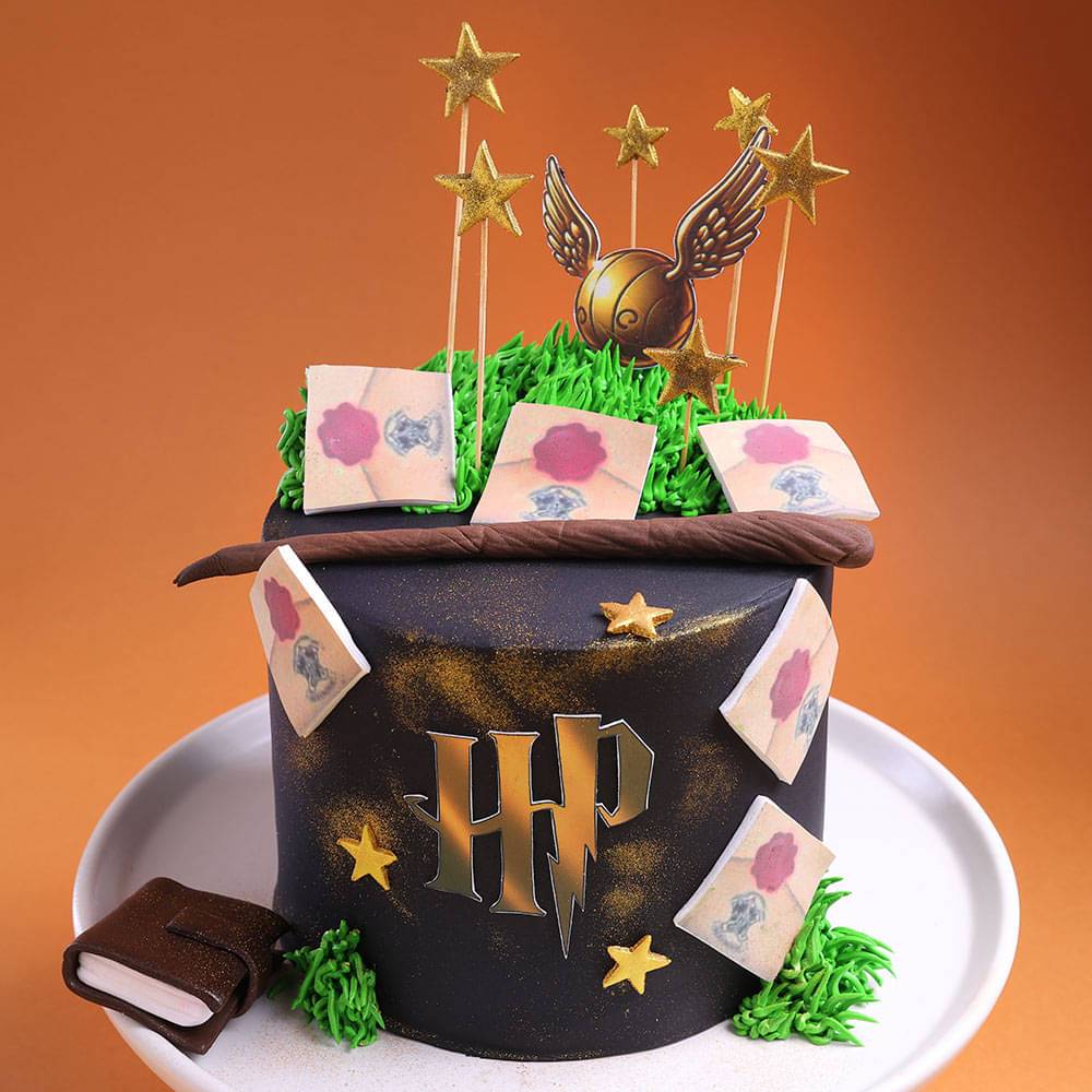 Golden Snitch Harry Potter Theme Cake