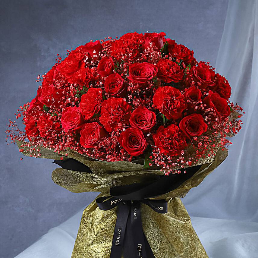 Grand Gesture Rose Bouquet & Brownie Cheesecake