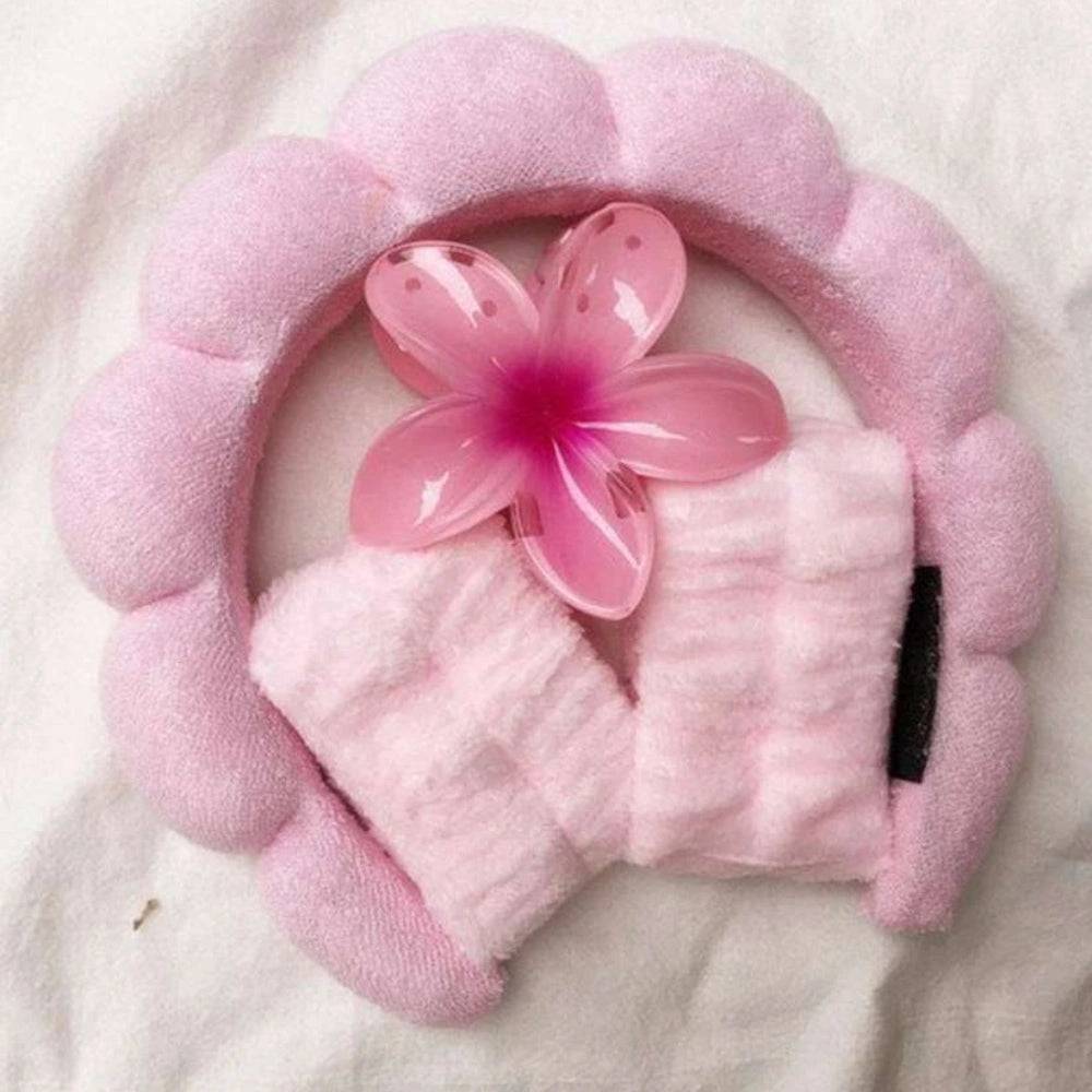Set of 4 – 1 Hairband, 2 Wrist Bands & 1 Flower Hair Claw