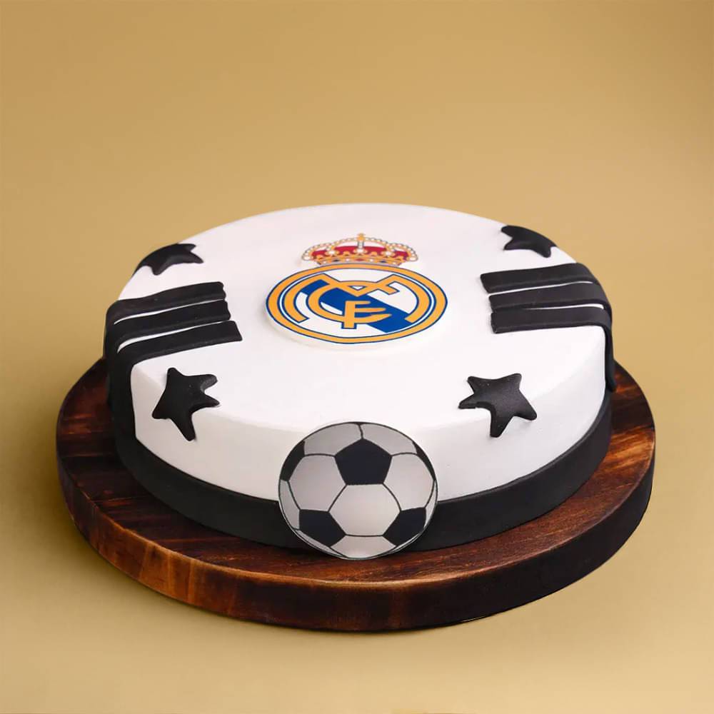 Hala Madrid Fan Cake