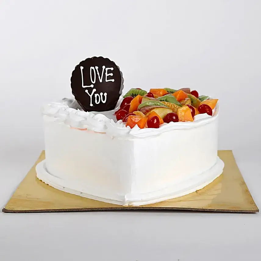 Heart Shaped Vanilla Fruit Cake Half Kg