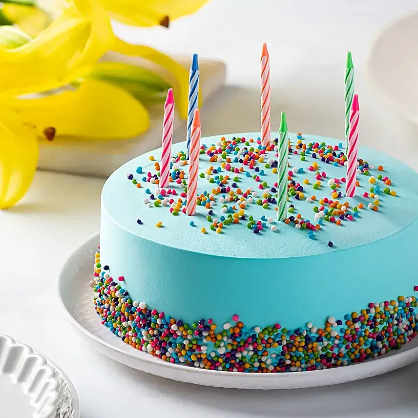 Heavenly Vanilla Cream Cake Half Kg