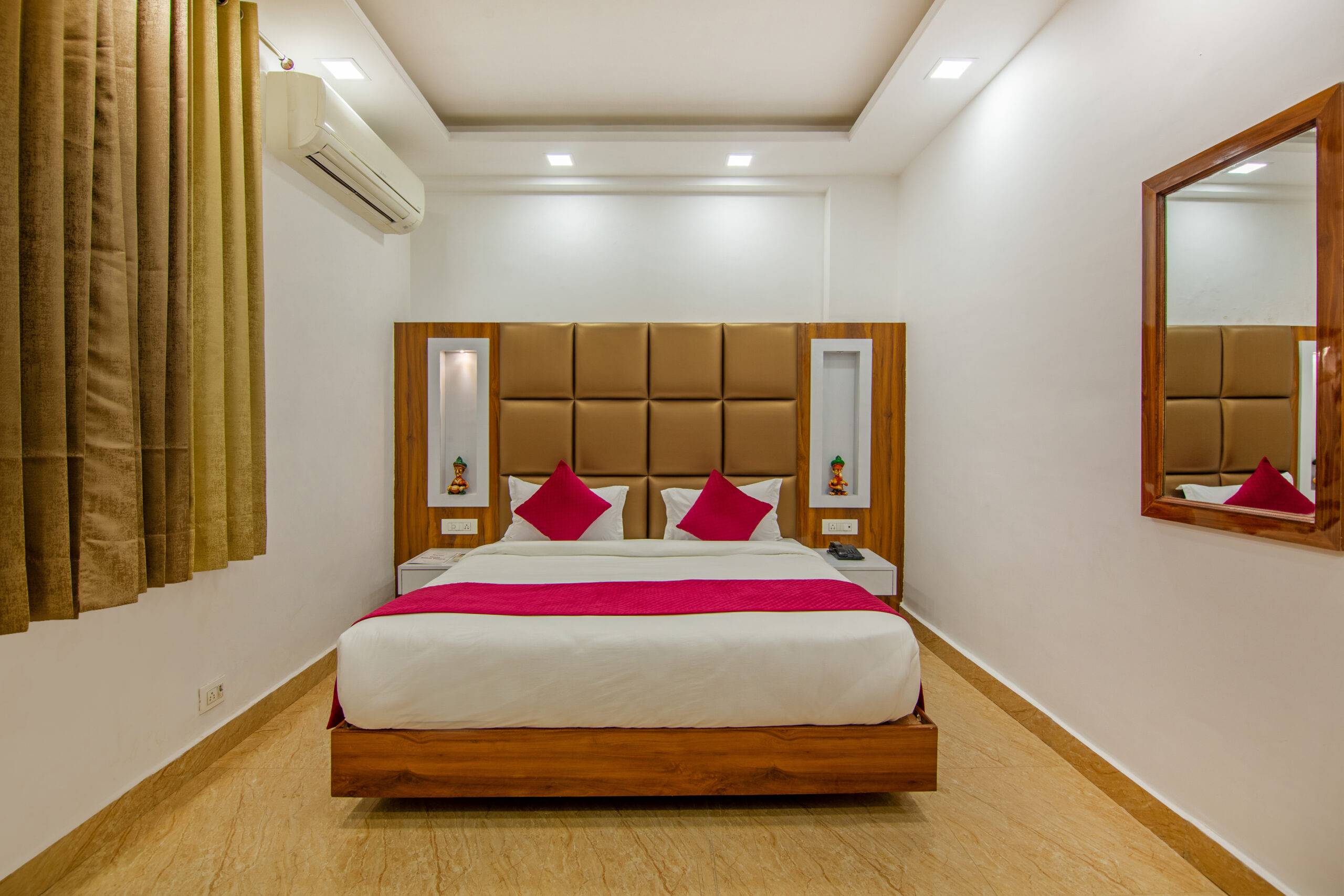 Best Hotel near Karol Bagh Metro Station